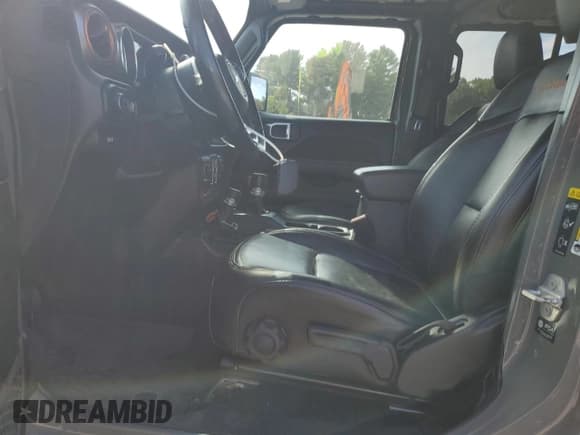 ✅ 2021 Jeep Gladiator Mojave • VIN: 1C6JJTEG5ML569107 • Лот: 81690985. Опубликован ранее на Copart с пробегом 34 598 миль. Бесплатный доступ к архиву аукционных продаж из США и подробный отчёт об истории автомобиля на DreamBid. Изображение 7.