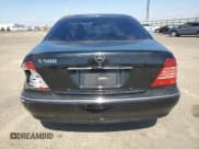 ✅ 2005 Mercedes-Benz S 500 • VIN: WDBNG75J55A455437 • Lot: 81960685. Wystawiony na Copart z przebiegiem 149 519 mil. Bezpłatny archiwum sprzedaży aukcyjnych z USA i szczegółowy raport historii pojazdu na DreamBid. Zdjęcie 6.