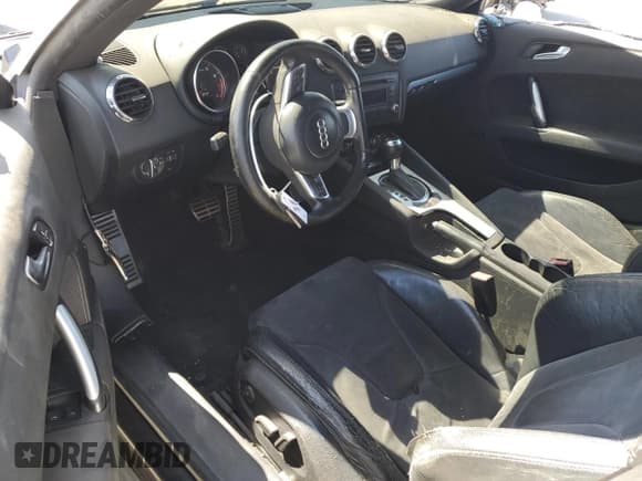 ✅ 2008 Audi TT 2.0T • VIN: TRUAF38J981000639 • Lot: 57808225. Listed on Copart with 169,114 mi. Free auction sales archive from the USA and detailed vehicle history report at DreamBid. Image 8.