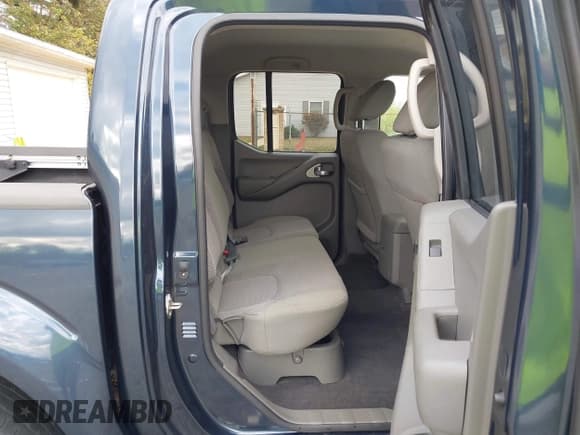 ✅ 2020 Nissan Frontier Pro-4X • VIN: 1N6ED0EB3LN706968 • Lot: 43252331. Listed on IAAI with 120,012 mi. Free auction sales archive from the USA and detailed vehicle history report at DreamBid. Image 8.