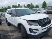 ✅ 2017 Ford Police Interceptor Utility • VIN: 1FM5K8AR2HGA94294 • Lot: 42091686. Wystawiony na IAAI z przebiegiem 155 422 mil. Bezpłatny archiwum sprzedaży aukcyjnych z USA i szczegółowy raport historii pojazdu na DreamBid. Zdjęcie 1.