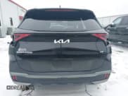 ✅ 2023 Kia Sportage X-Pro • VIN: 5XYK7CAFXPG136150 • Lot: 41589583. Wystawiony na IAAI z przebiegiem 33 552 mil. Bezpłatny archiwum sprzedaży aukcyjnych z USA i szczegółowy raport historii pojazdu na DreamBid. Zdjęcie 17.