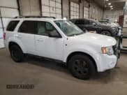 ✅ 2008 Ford Escape Limited • VIN: 1FMCU941X8KA51834 • Лот: 75018504. Опубликован ранее на Copart с пробегом 193 240 миль. Бесплатный доступ к архиву аукционных продаж из США и подробный отчёт об истории автомобиля на DreamBid. Изображение 4.