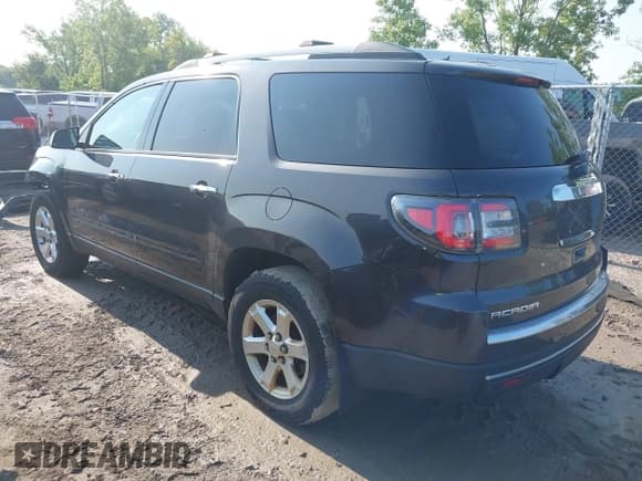 ✅ 2015 GMC Acadia SLE • VIN: 1GKKVPKD9FJ330522 • Lot: 42439586. Listed on IAAI with 114,463 mi. Free auction sales archive from the USA and detailed vehicle history report at DreamBid. Image 3.