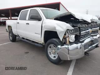 ✅ 2018 Chevrolet Silverado 2500HD Work Truck • VIN: 1GC1KUEG2JF200274 • Лот: 43630519. Опубликован ранее на IAAI с пробегом 159 618 миль. Бесплатный доступ к архиву аукционных продаж из США и подробный отчёт об истории автомобиля на DreamBid. Изображение 1.