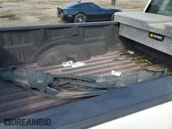 ✅ 2016 Ford F-150 XL • VIN: 1FTMF1CFXGKF56532 • Lot: 69065275. Wystawiony na Copart z przebiegiem 69 900 mil. Bezpłatny archiwum sprzedaży aukcyjnych z USA i szczegółowy raport historii pojazdu na DreamBid. Zdjęcie 10.