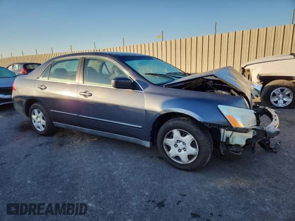 2006 Honda Accord LX с VIN 1HGCM56456A131163, выставлен на аукционе Copart как лот 82645545 с пробегом 260 201 миль миль и Списание • Salvage title. История ставок и продаж доступна на DreamBid. Изображение 4.