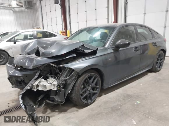 ✅ 2025 Honda Civic Sport • VIN: 19XFL2H89SE015128 • Lot: 43124326. Wystawiony na IAAI z przebiegiem 4 267 mil. Bezpłatny archiwum sprzedaży aukcyjnych z USA i szczegółowy raport historii pojazdu na DreamBid. Zdjęcie 2.