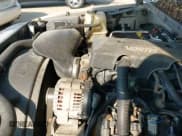 ✅ 2000 GMC Sierra 1500 SL • VIN: 1GTEK14V5YE412781 • Лот: 42486618. Опубликован ранее на IAAI с пробегом 248 167 миль. Бесплатный доступ к архиву аукционных продаж из США и подробный отчёт об истории автомобиля на DreamBid. Изображение 13.