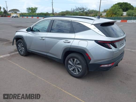 2023 Hyundai Tucson Blue z VIN KM8JBCA16PU097422, wystawiony jako IAAI lot #42138545 z przebiegiem 14 826 mil mil oraz . Historia ofert i sprzedaży dostępna na DreamBid. Obrazek 3.