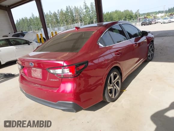 ✅ 2021 Subaru Legacy Limited • VIN: 4S3BWAN63M3011119 • Лот: 42498379. Опубликован ранее на IAAI с пробегом 104 363 миль. Бесплатный доступ к архиву аукционных продаж из США и подробный отчёт об истории автомобиля на DreamBid. Изображение 4.