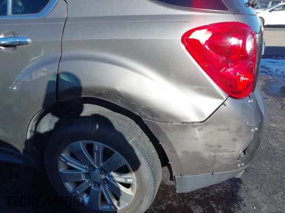 ✅ 2010 Chevrolet Equinox 2LT • VIN: 2CNFLNEYXA6232493 • Лот: 43565085. Опубликован ранее на IAAI с пробегом 152 174 миль. Бесплатный доступ к архиву аукционных продаж из США и подробный отчёт об истории автомобиля на DreamBid. Изображение 6.