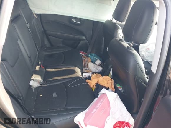 ✅ 2021 Jeep Compass Latitude • VIN: 3C4NJDBB4MT537584 • Lot: 42870555. Listed on IAAI with 41,336 mi. Free auction sales archive from the USA and detailed vehicle history report at DreamBid. Image 8.