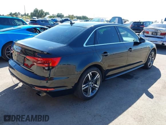 ✅ 2017 Audi A4 Premium Plus • VIN: WAULNAF42HN008448 • Лот: 43423099. Опубликован ранее на IAAI с пробегом 92 244 миль. Бесплатный доступ к архиву аукционных продаж из США и подробный отчёт об истории автомобиля на DreamBid. Изображение 4.