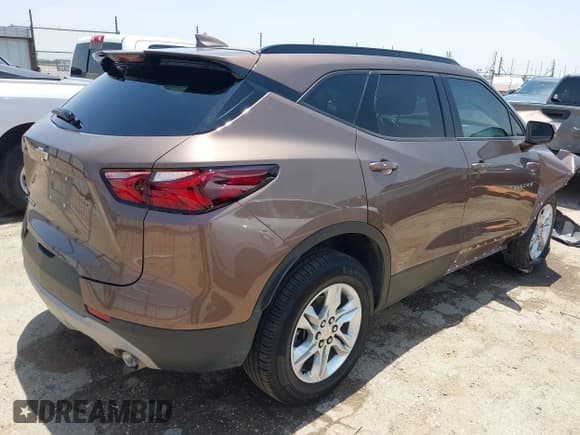 ✅ 2020 Chevrolet Blazer LT • VIN: 3GNKBCRS2LS541936 • Lot: 42512736. Listed on IAAI with 54,729 mi. Free auction sales archive from the USA and detailed vehicle history report at DreamBid. Image 4.