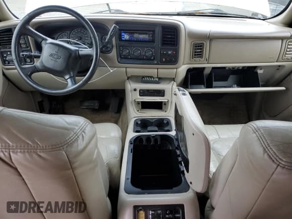 ✅ 2002 Chevrolet Suburban LT • VIN: 1GNFK16Z62J165684 • Лот: 83412644. Опубликован ранее на Copart с пробегом 263 965 миль. Бесплатный доступ к архиву аукционных продаж из США и подробный отчёт об истории автомобиля на DreamBid. Изображение 8.