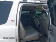 ✅ 2005 Chevrolet Suburban LT • VIN: 3GNFK16Z85G163425 • Лот: 42507686. Опубликован ранее на IAAI с пробегом 155 788 миль. Бесплатный доступ к архиву аукционных продаж из США и подробный отчёт об истории автомобиля на DreamBid. Изображение 8.