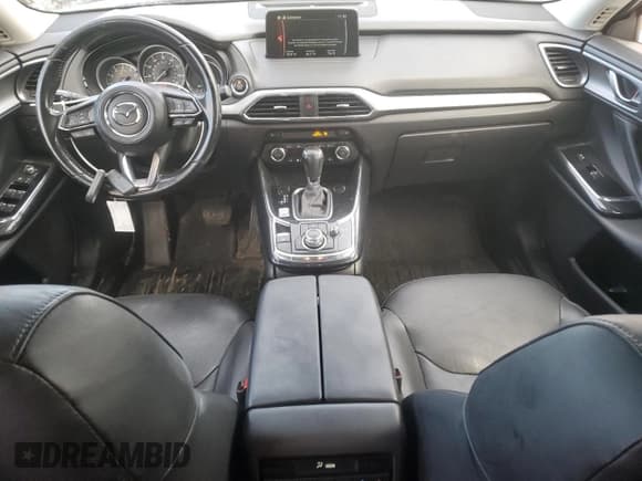 ✅ 2018 Mazda CX-9 Touring • VIN: JM3TCBCY8J0230282 • Лот: 85410415. Опубликован ранее на Copart с пробегом 133 809 миль. Бесплатный доступ к архиву аукционных продаж из США и подробный отчёт об истории автомобиля на DreamBid. Изображение 8.