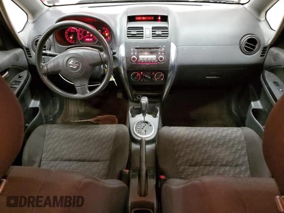 ✅ 2008 Suzuki SX4 • VIN: JS2YB413985108084 • Lot: 67907245. Listed on Copart with 240,147 mi. Free auction sales archive from the USA and detailed vehicle history report at DreamBid. Image 8.