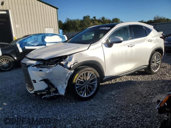 ✅ 2024 Lexus NX 350 Luxury • VIN: 2T2HGCEZ4RC057422 • Lot: 84476615. Wystawiony na Copart z przebiegiem 11 440 mil. Bezpłatny archiwum sprzedaży aukcyjnych z USA i szczegółowy raport historii pojazdu na DreamBid. Zdjęcie 1.