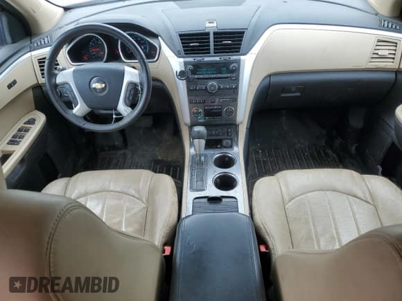 ✅ 2011 Chevrolet Traverse LTZ • VIN: 1GNKRLED3BJ290489 • Lot: 71065274. Wystawiony na Copart z przebiegiem 192 130 mil. Bezpłatny archiwum sprzedaży aukcyjnych z USA i szczegółowy raport historii pojazdu na DreamBid. Zdjęcie 8.