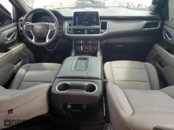 ✅ 2021 Chevrolet Tahoe LS • VIN: 1GNSCMKD5MR381599 • Lot: 51593145. Wystawiony na Copart z przebiegiem 69 920 mil. Bezpłatny archiwum sprzedaży aukcyjnych z USA i szczegółowy raport historii pojazdu na DreamBid. Zdjęcie 8.