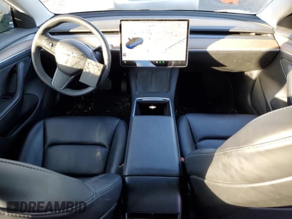 ✅ 2021 Tesla Model 3 Long Range • VIN: 5YJ3E1EB1MF050086 • Lot: 88271505. Wystawiony na Copart z przebiegiem 55 150 mil. Bezpłatny archiwum sprzedaży aukcyjnych z USA i szczegółowy raport historii pojazdu na DreamBid. Zdjęcie 8.