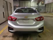 ✅ 2017 Chevrolet Cruze LT • VIN: 1G1BE5SM8H7114301 • Lot: 70694582. Listed on Copart with 104,135 mi. Free auction sales archive from the USA and detailed vehicle history report at DreamBid. Image 6.