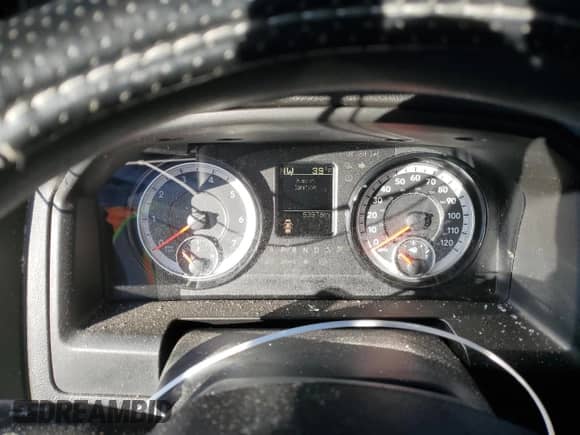 2021 Ram 1500 Warlock z VIN 1C6RR6GG8MS500685, wystawiony jako Copart lot #81611204 z przebiegiem 53 978 mil mil oraz Szkoda całkowita • Salvage title. Historia ofert i sprzedaży dostępna na DreamBid. Obrazek 9.