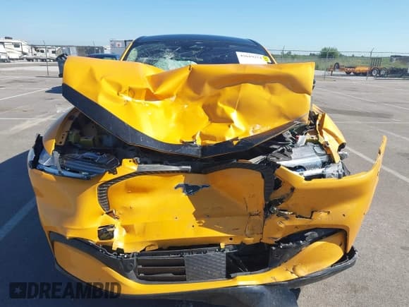 ✅ 2022 Ford Mustang Mach-E California Route 1 • VIN: 3FMTK2SU0NMA49749 • Lot: 42619251. Wystawiony na IAAI z przebiegiem Nie podano. Bezpłatny archiwum sprzedaży aukcyjnych z USA i szczegółowy raport historii pojazdu na DreamBid. Zdjęcie 6.