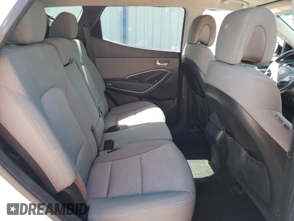 ✅ 2014 Hyundai Santa Fe • VIN: 5XYZTDLB2EG181199 • Lot: 57638045. Wystawiony na Copart z przebiegiem 95 056 mil. Bezpłatny archiwum sprzedaży aukcyjnych z USA i szczegółowy raport historii pojazdu na DreamBid. Zdjęcie 11.