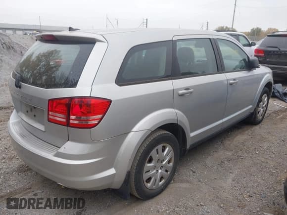 ✅ 2014 Dodge Journey SE • VIN: 3C4PDCAB2ET197221 • Lot: 43578095. Listed on IAAI with 164,446 mi. Free auction sales archive from the USA and detailed vehicle history report at DreamBid. Image 4.