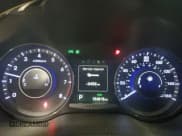 ✅ 2016 Hyundai Azera • VIN: KMHFG4JG9GA555201 • Lot: 93255545. Listed on Copart with 154,915 mi. Free auction sales archive from the USA and detailed vehicle history report at DreamBid. Image 9.