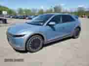 2022 Hyundai Ioniq 5 Limited z VIN KM8KRDAF7NU100875, wystawiony jako Copart lot #52522064 z przebiegiem 41 978 mil mil oraz . Historia ofert i sprzedaży dostępna na DreamBid. Obrazek 1.