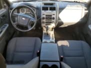 ✅ 2011 Ford Escape XLT • VIN: 1FMCU9DG9BKA46958 • Лот: 84298475. Опубликован ранее на Copart с пробегом 123 614 миль. Бесплатный доступ к архиву аукционных продаж из США и подробный отчёт об истории автомобиля на DreamBid. Изображение 8.