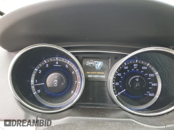 ✅ 2014 Hyundai Sonata Limited • VIN: 5NPEC4AB9EH945821 • Lot: 70688834. Listed on Copart with 116,991 mi. Free auction sales archive from the USA and detailed vehicle history report at DreamBid. Image 9.