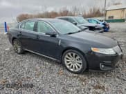 ✅ 2009 Lincoln MKS • VIN: 1LNHM94RX9G627759 • Lot: 93632595. Listed on Copart with 143,934 mi. Free auction sales archive from the USA and detailed vehicle history report at DreamBid. Image 4.