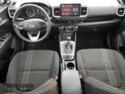 ✅ 2022 Hyundai Venue SEL • VIN: KMHRC8A32NU166411 • Lot: 44346575. Listed on Copart with 33,022 mi. Free auction sales archive from the USA and detailed vehicle history report at DreamBid. Image 8.