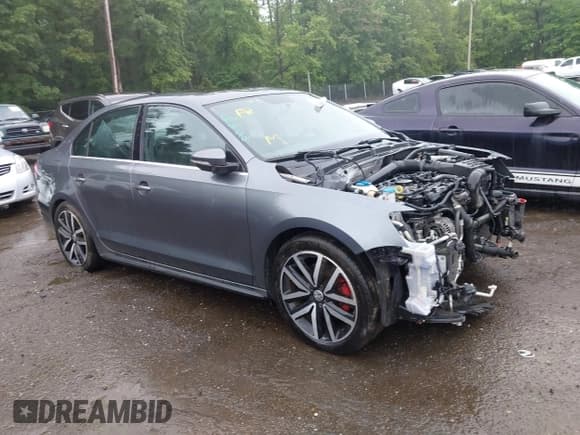 ✅ 2013 Volkswagen Jetta Autobahn • VIN: 3VW4A7AJ5DM227277 • Lot: 42513908. Listed on IAAI with 135,550 mi. Free auction sales archive from the USA and detailed vehicle history report at DreamBid. Image 1.