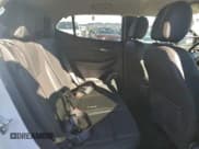 ✅ 2024 Buick Encore GX Sport Touring • VIN: KL4AMESL9RB114507 • Lot: 95154745. Wystawiony na Copart z przebiegiem 28 285 mil. Bezpłatny archiwum sprzedaży aukcyjnych z USA i szczegółowy raport historii pojazdu na DreamBid. Zdjęcie 11.