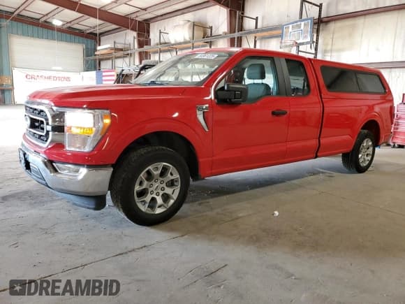 ✅ 2022 Ford F-150 XL • VIN: 1FTEX1CPXNKF31315 • Lot: 84961225. Listed on Copart with 61,367 mi. Free auction sales archive from the USA and detailed vehicle history report at DreamBid. Image 1.