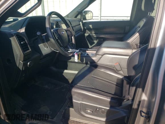 ✅ 2021 Ford Expedition Limited • VIN: 1FMJU1KTXMEA82619 • Lot: 87171114. Listed on Copart with 95,233 mi. Free auction sales archive from the USA and detailed vehicle history report at DreamBid. Image 7.