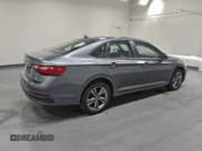 ✅ 2024 Volkswagen Jetta SE • VIN: 3VW7M7BU7RM025528 • Lot: 95124705. Listed on Copart with 40,676 mi. Free auction sales archive from the USA and detailed vehicle history report at DreamBid. Image 3.