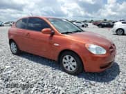 ✅ 2010 Hyundai Accent GS • VIN: KMHCM3AC6AU161518 • Лот: 64688275. Опубликован ранее на Copart с пробегом 145 044 миль. Бесплатный доступ к архиву аукционных продаж из США и подробный отчёт об истории автомобиля на DreamBid. Изображение 4.