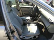 ✅ 2002 Mercedes-Benz C 230/260/280/320 • VIN: WDBRF61J12F251513 • Lot: 41889136. Wystawiony na IAAI z przebiegiem 24 707 mil. Bezpłatny archiwum sprzedaży aukcyjnych z USA i szczegółowy raport historii pojazdu na DreamBid. Zdjęcie 5.