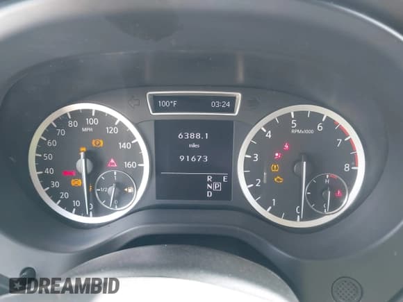 ✅ 2018 Infiniti QX30 Premium • VIN: SJKCH5CPXJA003377 • Lot: 41876556. Wystawiony na IAAI z przebiegiem 91 673 mil. Bezpłatny archiwum sprzedaży aukcyjnych z USA i szczegółowy raport historii pojazdu na DreamBid. Zdjęcie 7.