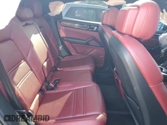 ✅ 2021 Porsche Cayenne GTS • VIN: WP1BG2AY9MDA49103 • Lot: 71601935. Listed on Copart with Not provided. Free auction sales archive from the USA and detailed vehicle history report at DreamBid. Image 10.
