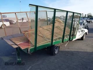 ✅ 1984 Toyota Pickup • VIN: JT5RN55RXE5007914 • Лот: 43673566. Опубликован ранее на IAAI с пробегом Не указан. Бесплатный доступ к архиву аукционных продаж из США и подробный отчёт об истории автомобиля на DreamBid. Изображение 4.