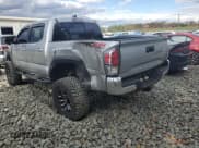✅ 2022 Toyota Tacoma SR • VIN: 3TMCZ5AN4NM529451 • Lot: 89632915. Listed on Copart with 39,789 mi. Free auction sales archive from the USA and detailed vehicle history report at DreamBid. Image 2.
