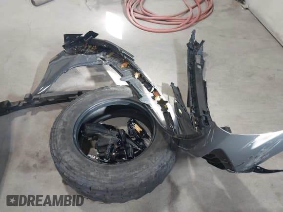 ✅ 2024 Hyundai Elantra SEL • VIN: KMHLS4DG1RU748117 • Лот: 43361344. Опубликован ранее на IAAI с пробегом 17 833 миль. Бесплатный доступ к архиву аукционных продаж из США и подробный отчёт об истории автомобиля на DreamBid. Изображение 12.